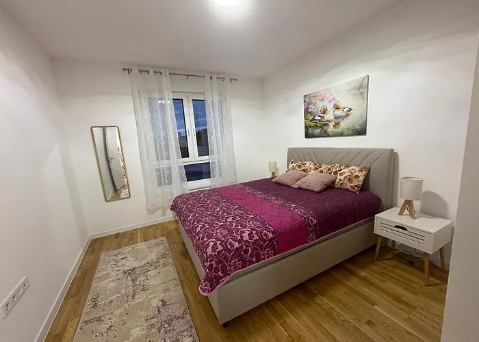 075 Stupine 아파트