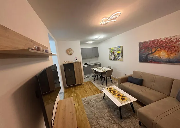 아파트 075 Stupine 투즐라