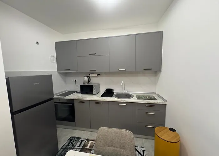 075 Stupine * 투즐라